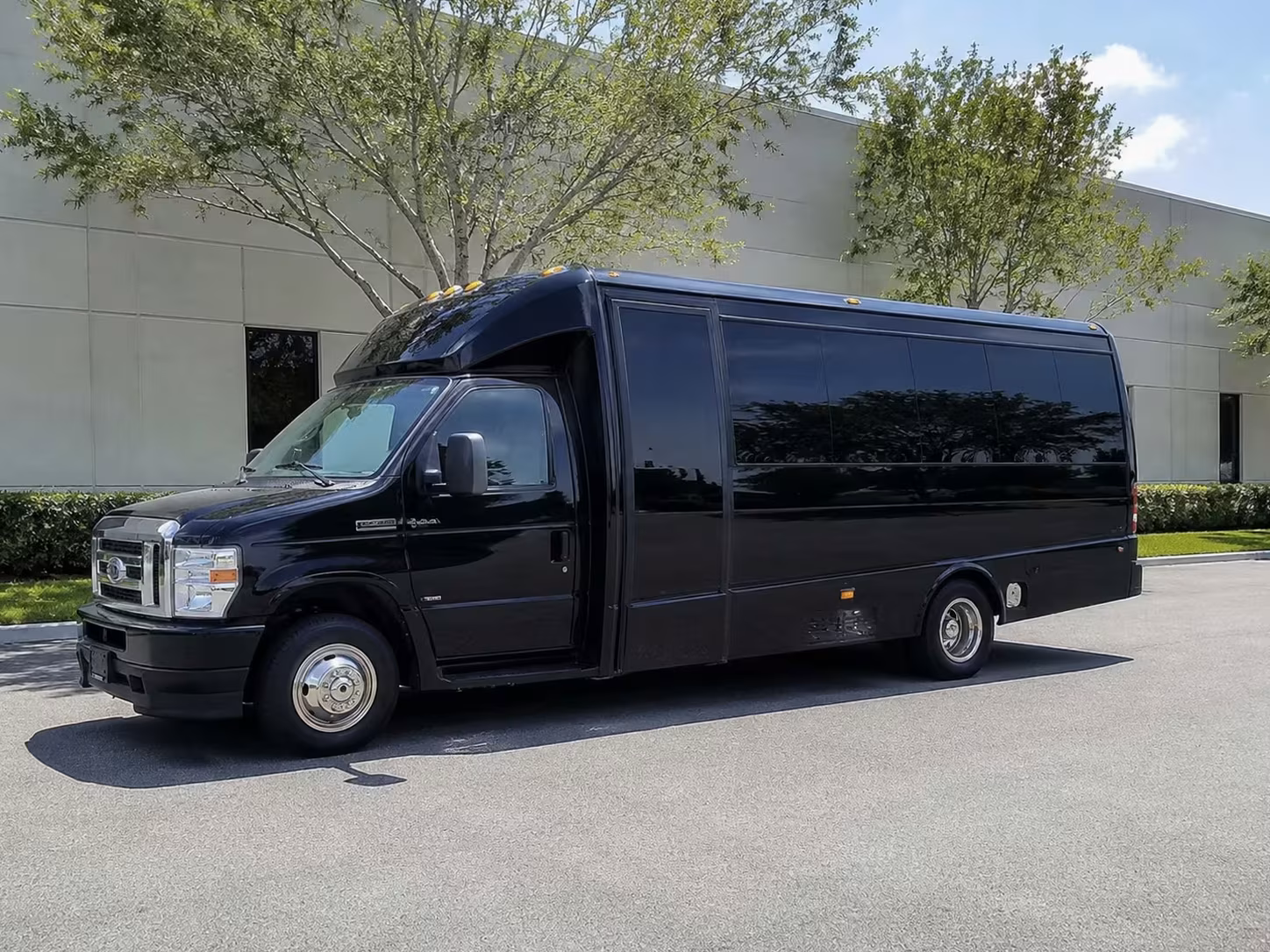 book palo alto prom minibus rentals early