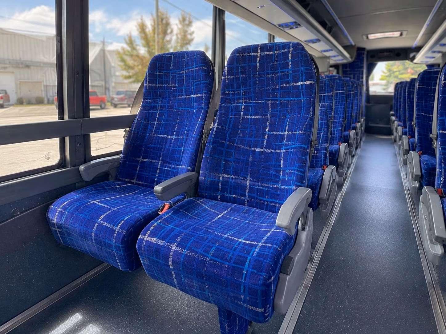 how bus type changes charter bus prices in palo alto california