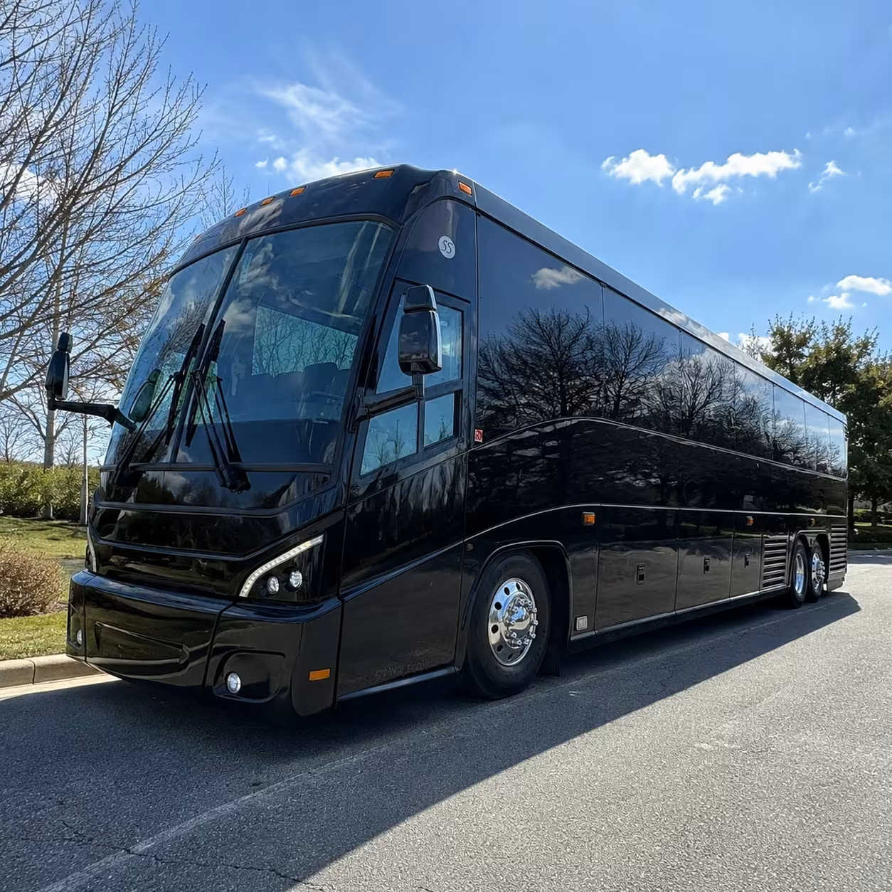 multi day palo alto charter bus rentals for parks and college tours