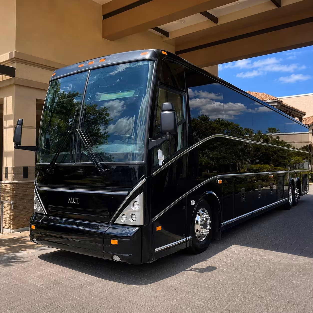 palo alto bus rentals for stanford university campus visits